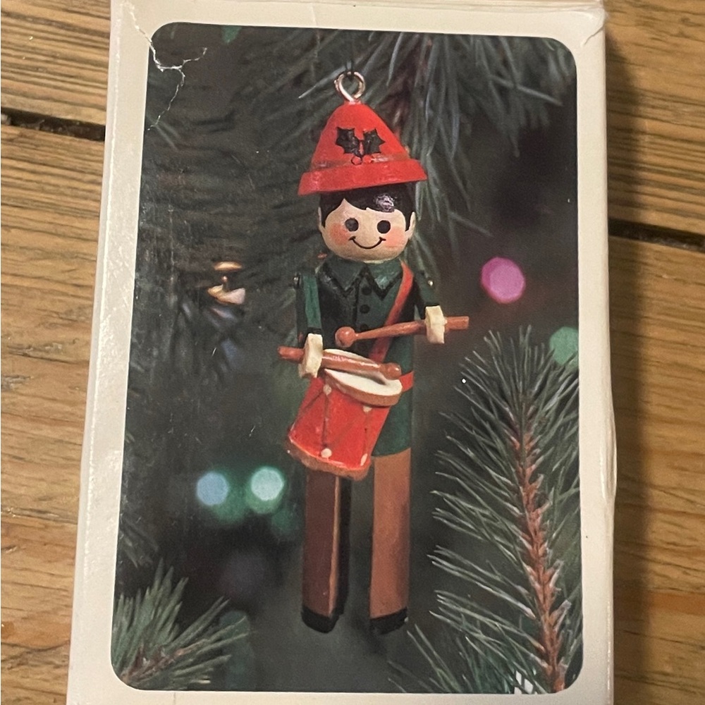 1981 Hallmark Clothespin Drummer Boy Keepsake Ornament